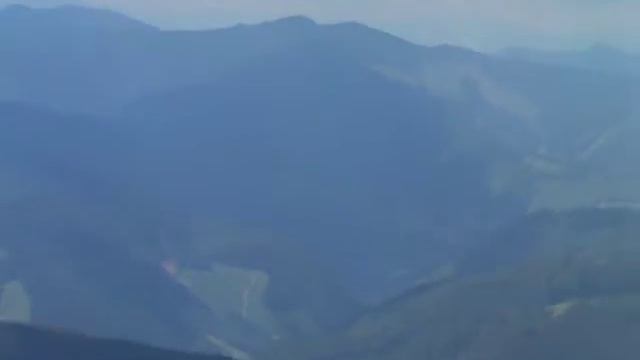 Гутин-Томнатик (2016 м), Ребра (2001 м), озеро Несамовите, Черногорский хребет смотреть онлайн