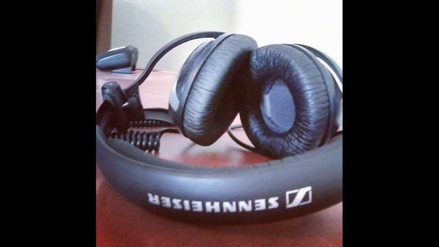 SENNHEISER HD 380 Pro headphones смотреть онлайн
