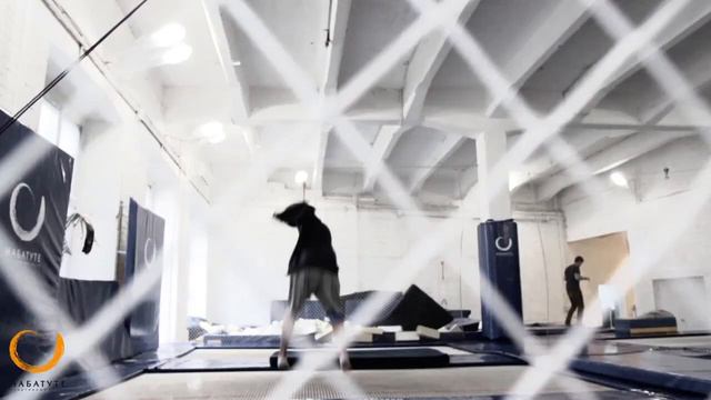 Подготовка к сезону на батуте. Артем Шелдовицкий смотреть онлайн
