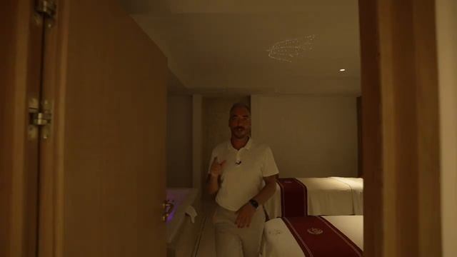 Touring a $14,200,000 ROYAL VILLA in DUBAI - Palm Jumeirah смотреть онлайн