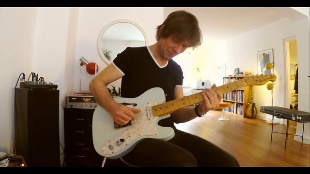 2022 Fender Custom Shop 69`s Telecaster Thinline Relic, aged sonic blue смотреть онлайн