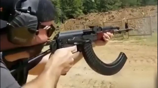 THIS IS A MAG смотреть онлайн