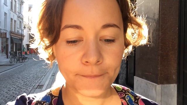 Писающая девочка