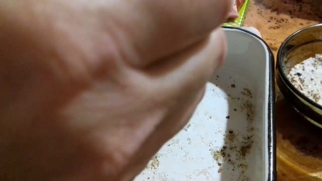 КАК ВКУСНО ПОСОЛИТЬ ГОРБУШУ! ПРОСТОЙ СПОСОБ! смотреть онлайн