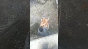 Механическое поднятие кирпича на 2ой этаж
