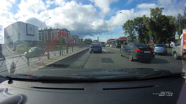 Комбо-устройство Fujida Karma S съемка днем смотреть онлайн