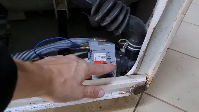 Щёлкает ручка переключения программ и моргает лампочка. Как определить код ошибки сбросить программ смотреть онлайн