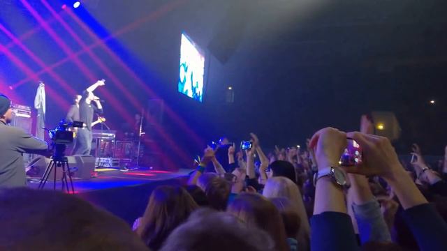 Океан Эльзи "Без бою" Гомель 6 декабря 2016 (live, 4К после стабилизации) смотреть онлайн