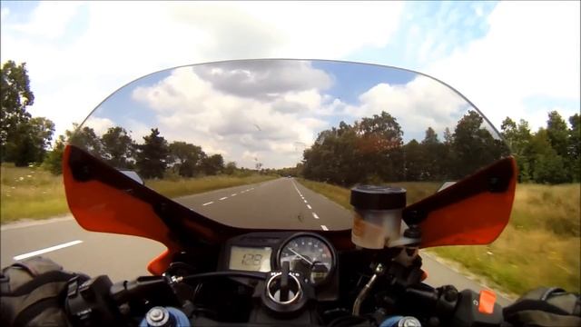 Honda CBR 954RR Fireblade, ride around the block... смотреть онлайн