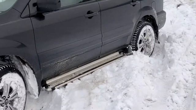 Honda Pilot, MR-V, Civic Shuttle на выезде в горы, не покорили маршрут.