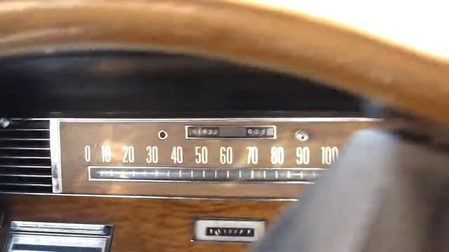 1969 Lincoln Continental Sedan смотреть онлайн