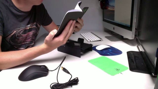 Razer Deathadder 2013 UnBoxing with Goliathus Mouse Mat смотреть онлайн