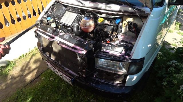 НА ПРИМЕРЕ VW T4 ПОКАЖУ КАК ПРАВИЛЬНО МЫТЬ ДВИГАТЕЛЬ И ПОДКАПОТНОЕ ПРОСТРАНСТВО