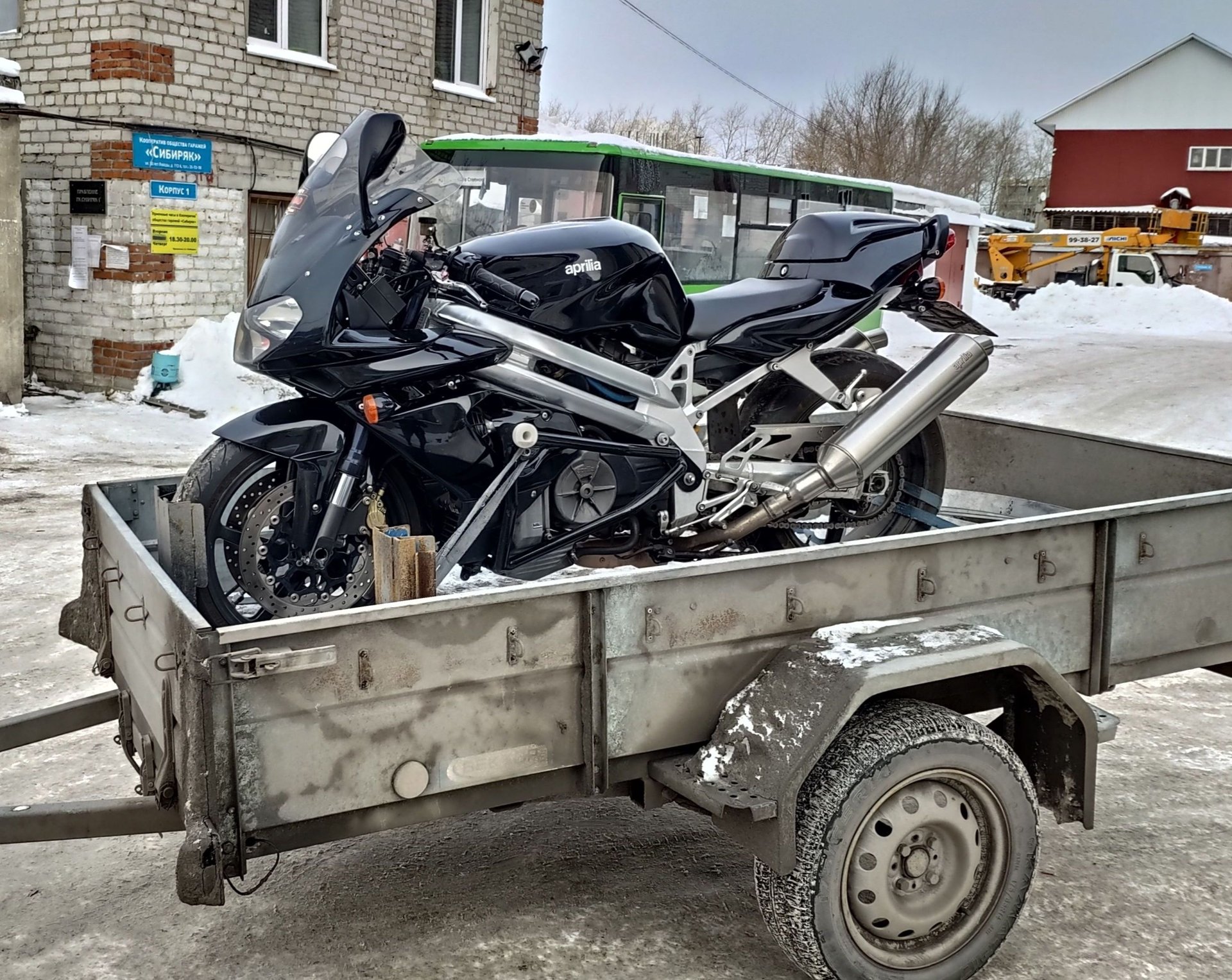 Замена клипонов на руль Aprilia SL1000 Falco | Большое ТО в Сектор Мото смотреть онлайн