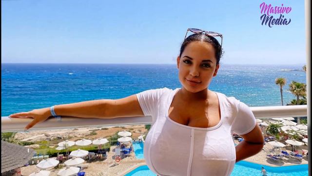 Layla | Modèles Aux Courbes | Curvy Model Plus Size | модель плюс-сайз | Modelo