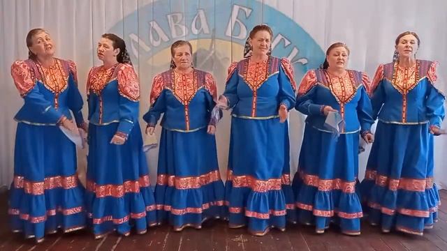 Семейная Фольклорная группа "Родня" - "Роза белая" смотреть онлайн