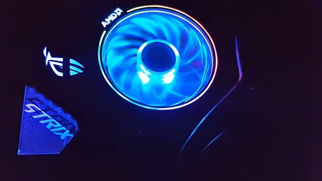 AMD Ryzen 9 3900X stock RGB cooler (Wraith PRISM) is beautiful! смотреть онлайн
