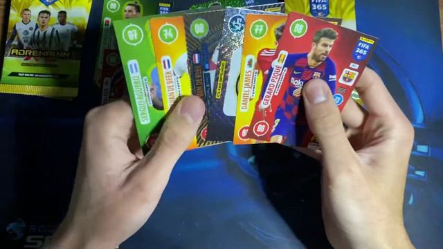 Panini Fifa 365 2021 😱🔥 Unboxing Battle!!