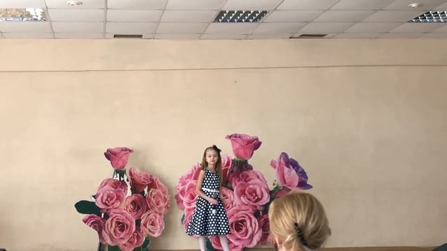 Ксения Сурменова "Я рисую детство" 04.03.17 смотреть онлайн