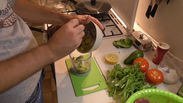 Вкусный и простой по приготовлению бургер/Delicious And Easy Cooking Burger