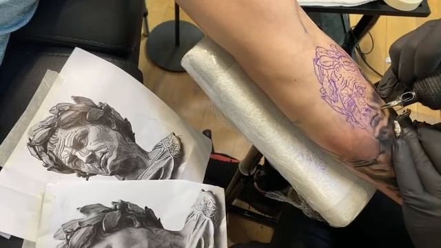 LIVE TATTOO: JULIUS CAESAR (Statue Portrait) смотреть онлайн