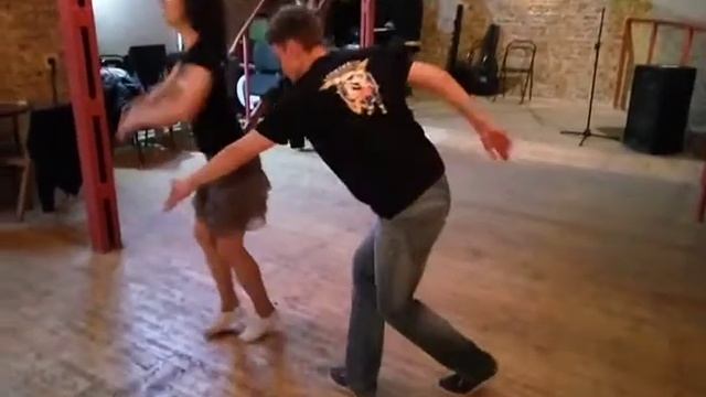 Boogie Woogie Stomp - танцы в "Котельной" смотреть онлайн