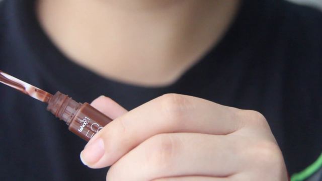 Fashion 21 // Color Matte Liquid Lipstick SWATCH смотреть онлайн