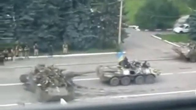Новороссия Дзержинск 21 07 14 Армия хунты вошла в город смотреть онлайн
