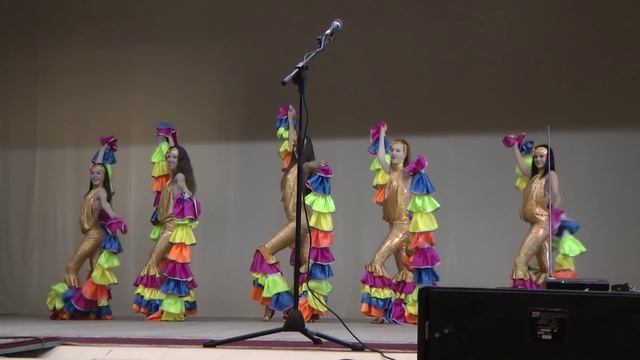 АНСАМБЛЬ "СЕКРЕТ", ТАНЕЦ "ЛАТИНА", ПОСТ. ЮЛИИ ЦВИРКО. смотреть онлайн