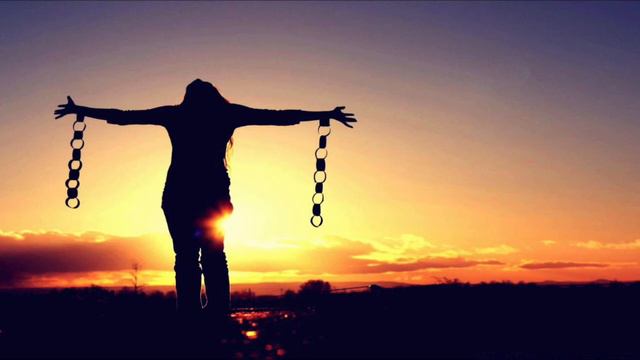 РАБСКАЯ ЗАРПЛАТА И ВЫУЧЕННАЯ БЕСПОМОЩНОСТЬ смотреть онлайн