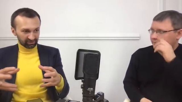 Медведчук и Шарий создали пул бродячих политологов, которые промывали мозги всей стране смотреть онлайн