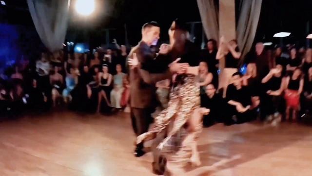 ‘El Ingeniero’ by Michael El Gato Nadtochi & Elvira Lambo смотреть онлайн