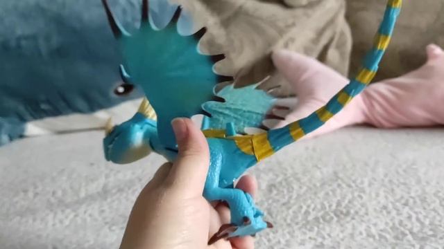 Обзор на фигурку Громгильды 2013 г. и Астрид из серии 