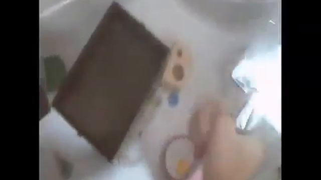 НАКОНЕЦ!!!новое видео спустя 3 месяца :3 чистим клетку хомяка смотреть онлайн