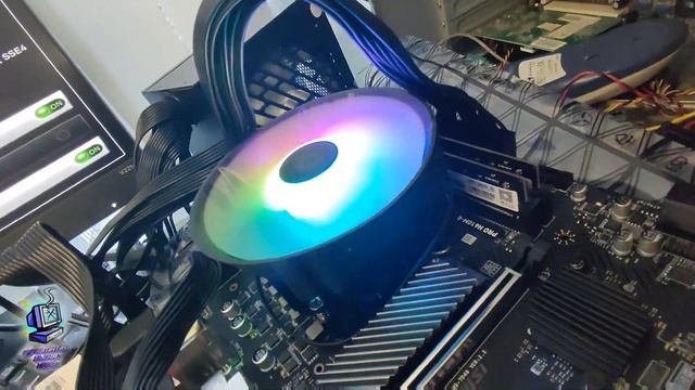 Компьютер для УЧЕБЫ из НОВЫХ комплектующих #InformatikUltraHard смотреть онлайн