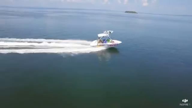 Тренировка догонялки с катером смотреть онлайн