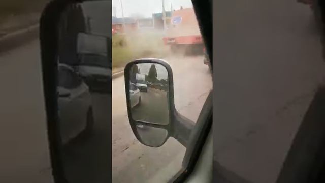 Почему в Таганроге такие грязные дороги? смотреть онлайн