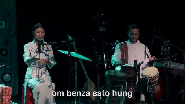 Drukmo Gyal - VAJRASATTVA MANTRA смотреть онлайн