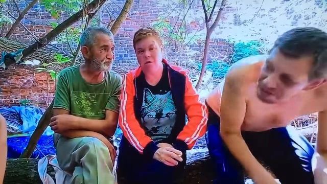 Ударил ЖЁСТКО девушку ! Угар! смотреть онлайн