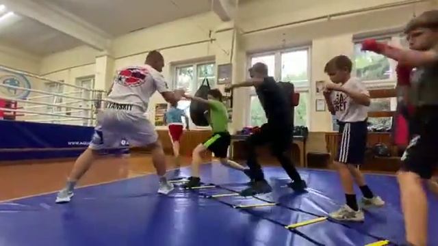 Мастер класс МСМК по боксу Дмитрия Полянского смотреть онлайн