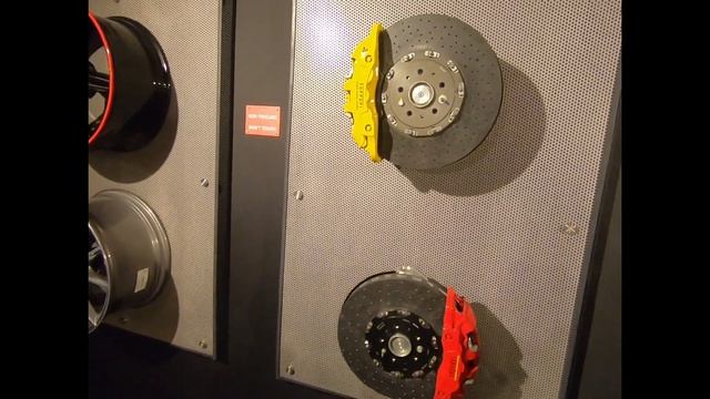 Trip to Museo Ferrari at Maranello смотреть онлайн