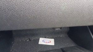 Как открыть бардачек мондео 3, востановление работы амортизатора бардачка