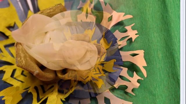 Вырезаем снежинки из бумаги смотреть онлайн