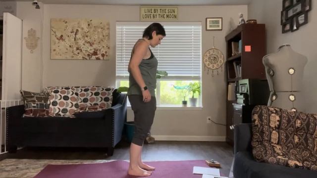 Heart Chakra Yoga Sequence plus Oracle Guidance смотреть онлайн