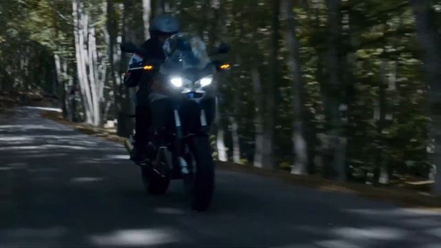 VFR 800X смотреть онлайн