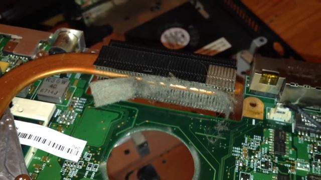 Ноутбук выключается, выключается ноутбук при игре, выключается через пол часа, ноут сам выключается смотреть онлайн