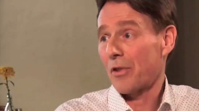 Саша Стоун в гостях у Рональда Бернара смотреть онлайн