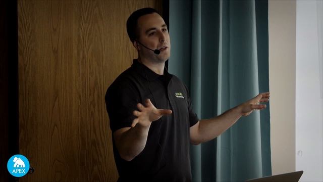 Meetup: Integrating Apex and Apache NiFi смотреть онлайн