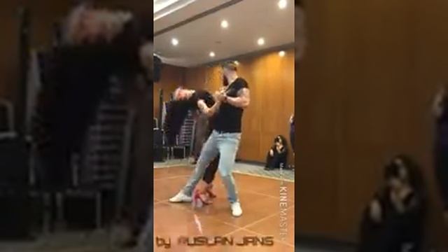 Красивый танец 2018 года смотреть онлайн