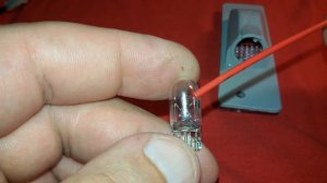 Снятие фонаря освещения номерного знака, замена лампы для Daewoo Matiz